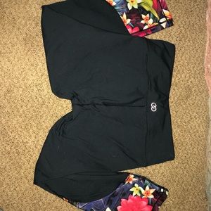 Calia cropped leggings!